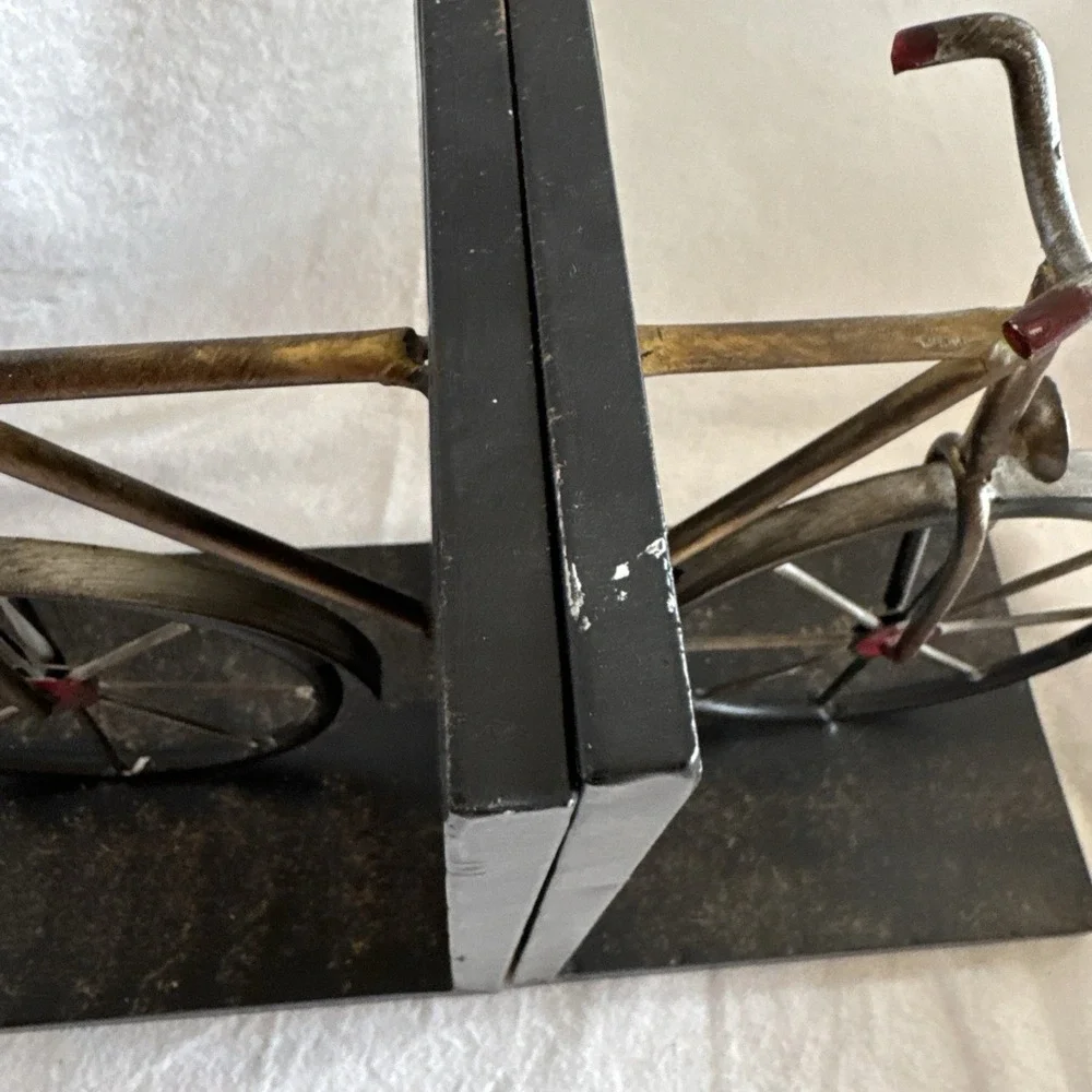 Retro Bicycle Bookends Distressed Black & Gold Metal Shelf Decor 12x8